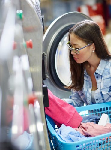 clean-clothes_1098-14460